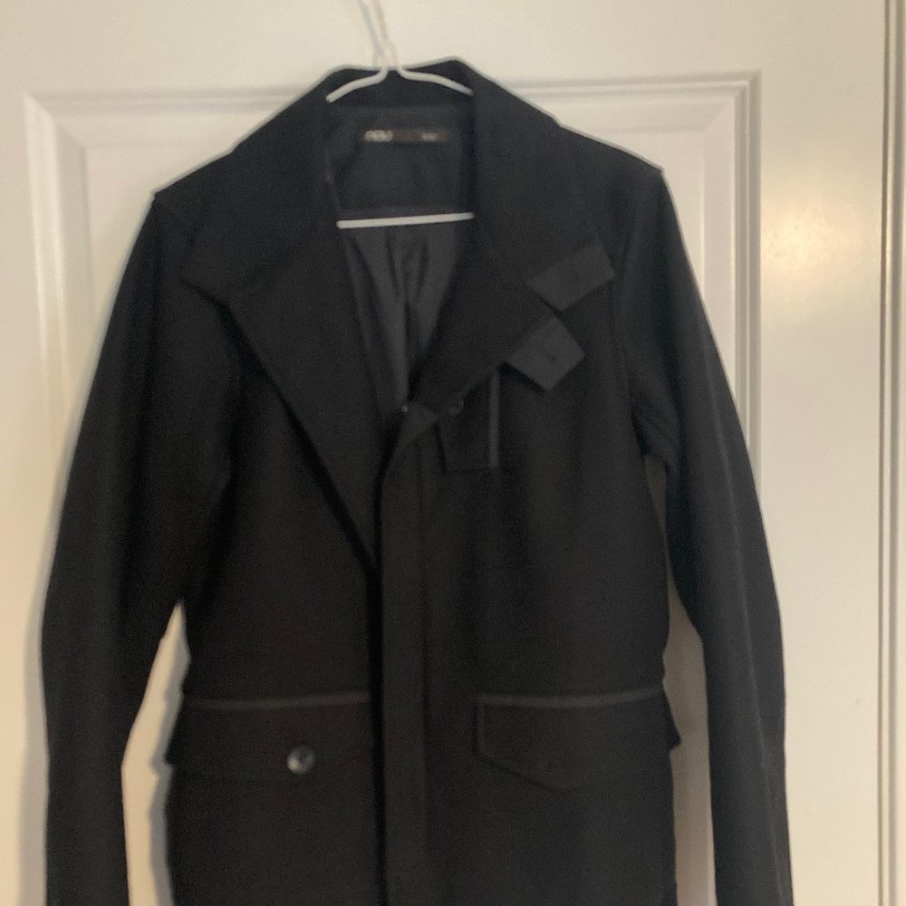 Stylish Men's City Cycling Jacket by Nau